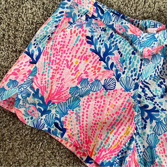 {Lilly Pulitzer} NWT Ocean View Shorts in Sway This Way - Picture 2 of 14